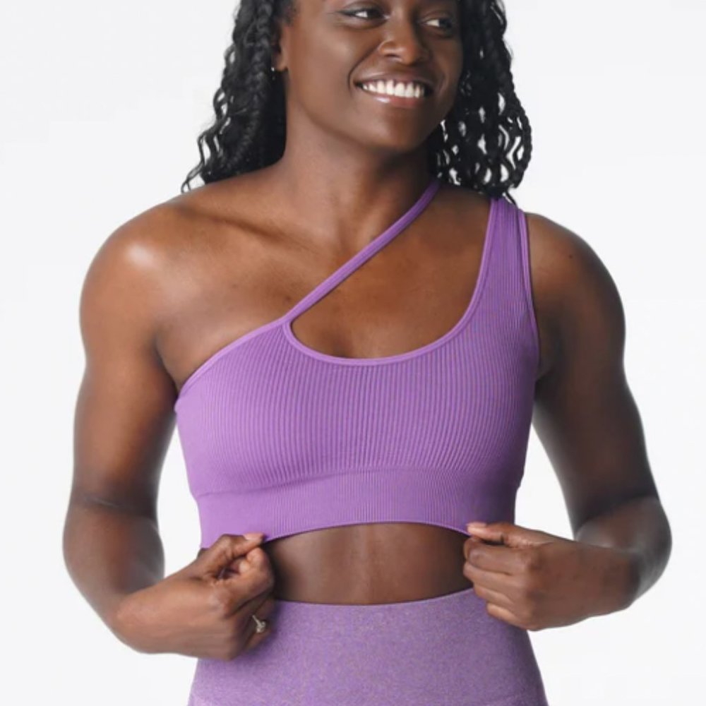NVGTN sports bra